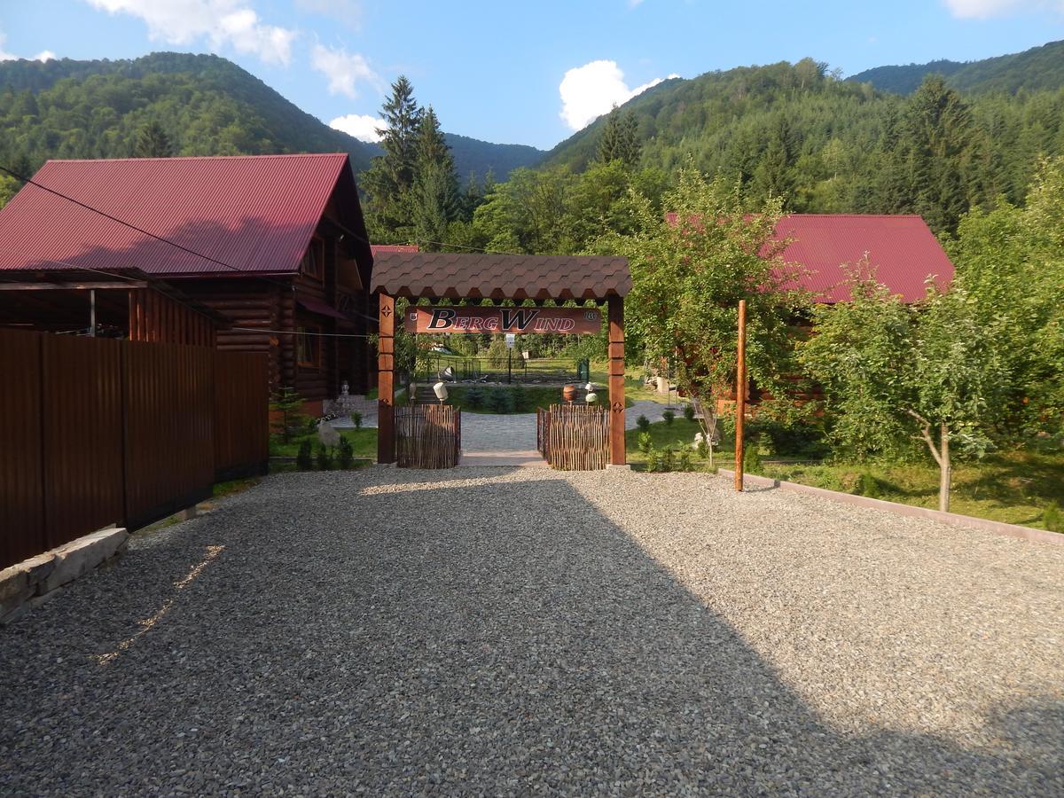 Bergwind Hotel Russkaya Mokraya Eksteriør billede